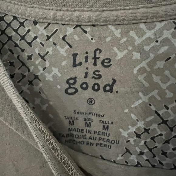 5/$10 Life is good green T-shirt size medium - Picture 3 of 4